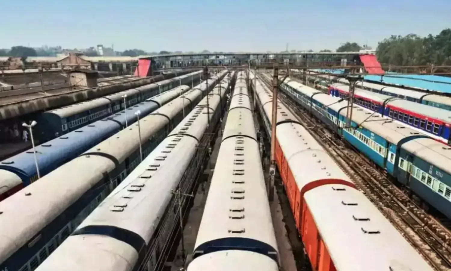 जम्मू-ऊधमपुर से दिल्ली के बीच चलेंगी 3 विशेष ट्रेनें, देखें शेड्यूल