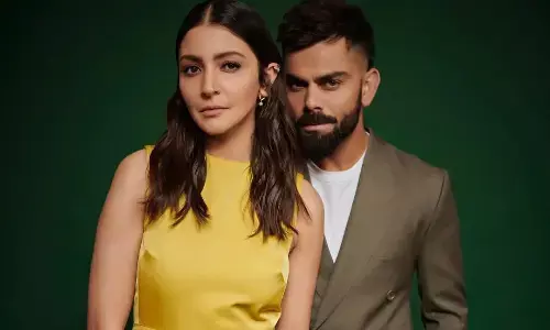 विराट कोहली और अनुष्का शर्मा ने भारतीय सेना को किया सलाम, की रियल हीरोज की तारीफ