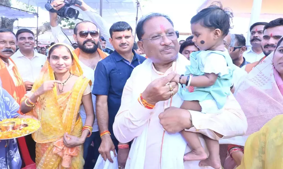 मड़ेली पहुंचे सीएम साय, बोले- ईमानदारी से काम कर सरकार ने जनता के सामने रखा रिपोर्ट कार्ड