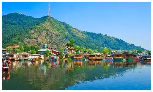 उत्तराखंड का यह हिल स्टेशन है खास! नेचर ब्यूटी जीत लेगी दिल, 6 जगहें करें एन्जॉय