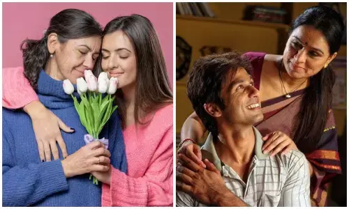 मां के लिए बनाएं यादगार पल, चुनें ये टॉप 5 गाने और लगाएं Whatsaap स्टेटस