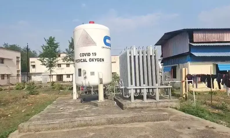 ऑक्सीजन प्लांट की आड़ में सरकार को लगाया 83 लाख का चूना, केस दर्ज