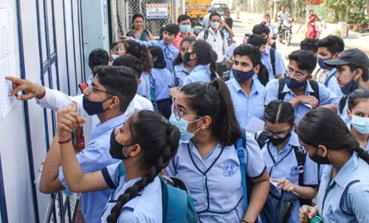 सीबीएसई 10वीं का रिजल्ट हुआ जारी, ऐसे करें चेक स्कोरकार्ड RBSE 12th Result 2025