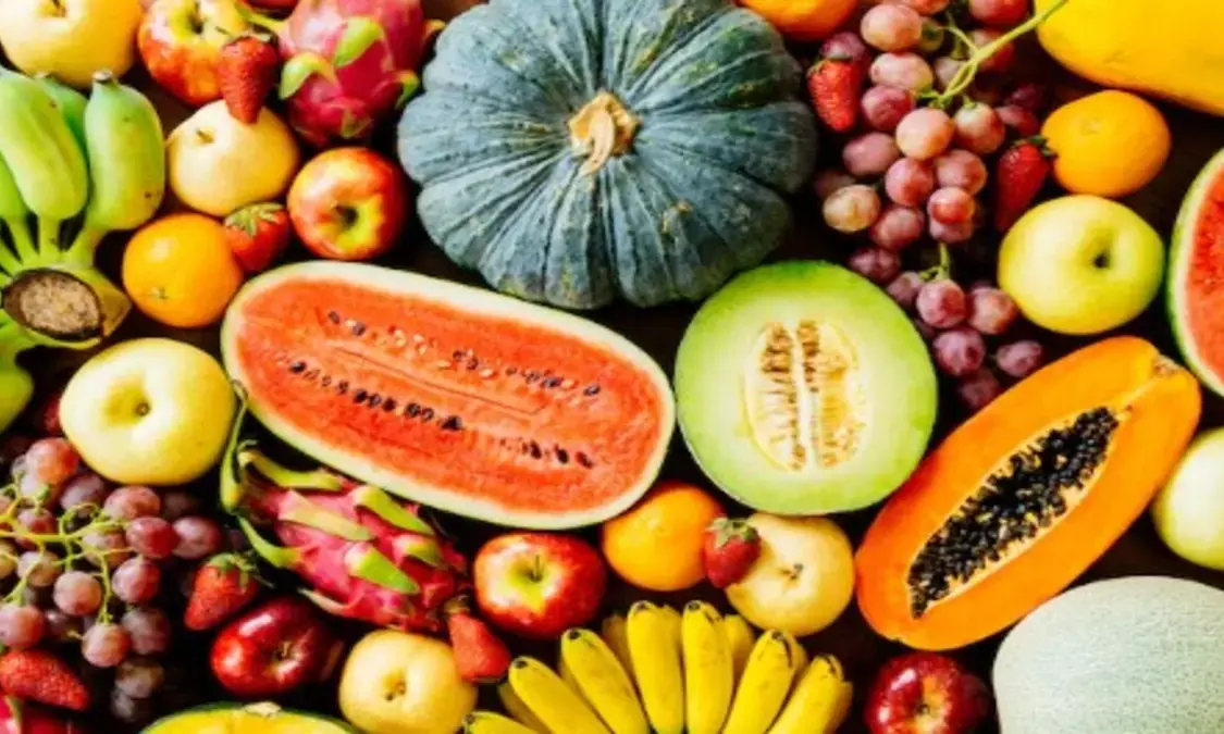 Health Benefits of Fruits: डाइजेशन से लेकर डिटॉक्स तक, इन 6 फलों से मिलेंगे जबरदस्त फायदे