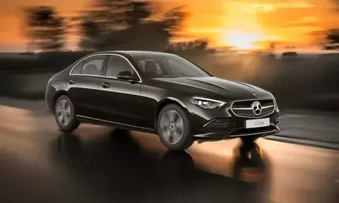 जून से महंगी होंगी मर्सिडीज-बेंज की कारें, कंपनी ने बताया कीमतें बढ़ाने का फार्मूला