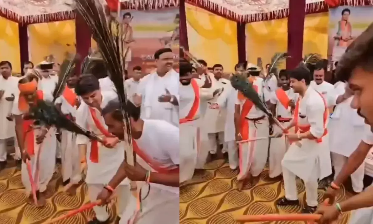 आदिवासियों संग मोर पंख लेकर थिरके केंद्रीय मंत्री, देखें वीडियो