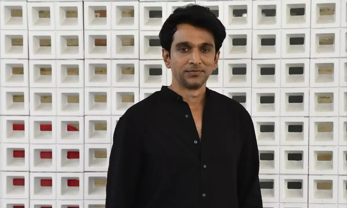 सीमेंट प्लांट में किया काम, पिता ने कहा जॉब छोड़ो, एक्टर प्रतीक गांधी ने बताई संघर्ष की कहानी सीमेंट प्लांट में किया काम, पिता ने कहा जॉब छोड़ो, एक्टर प्रतीक गांधी ने बताई संघर्ष की कहानी