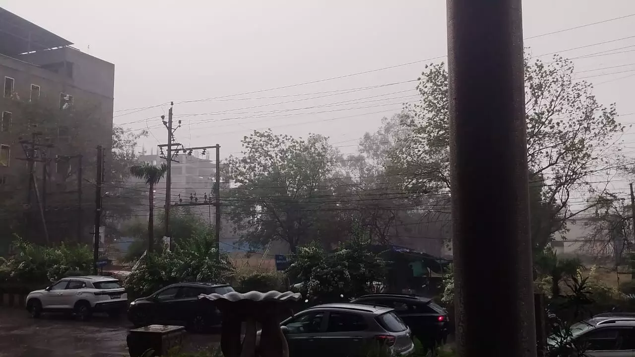 MP का मौसम बदला, भोपाल समेत कई शहरों में जोरदार बारिश