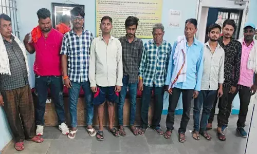 10 जुआरी गिरफ्तार :  चार जिलों से आकर खेल रहे थे जुआ, 1 लाख 38 हजार नकद बरामद