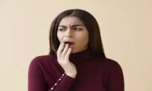 Home Remedies: फिटकरी में मिलाएं ये दो चीजें, दांत दर्द हो जाएगा छूमंतर