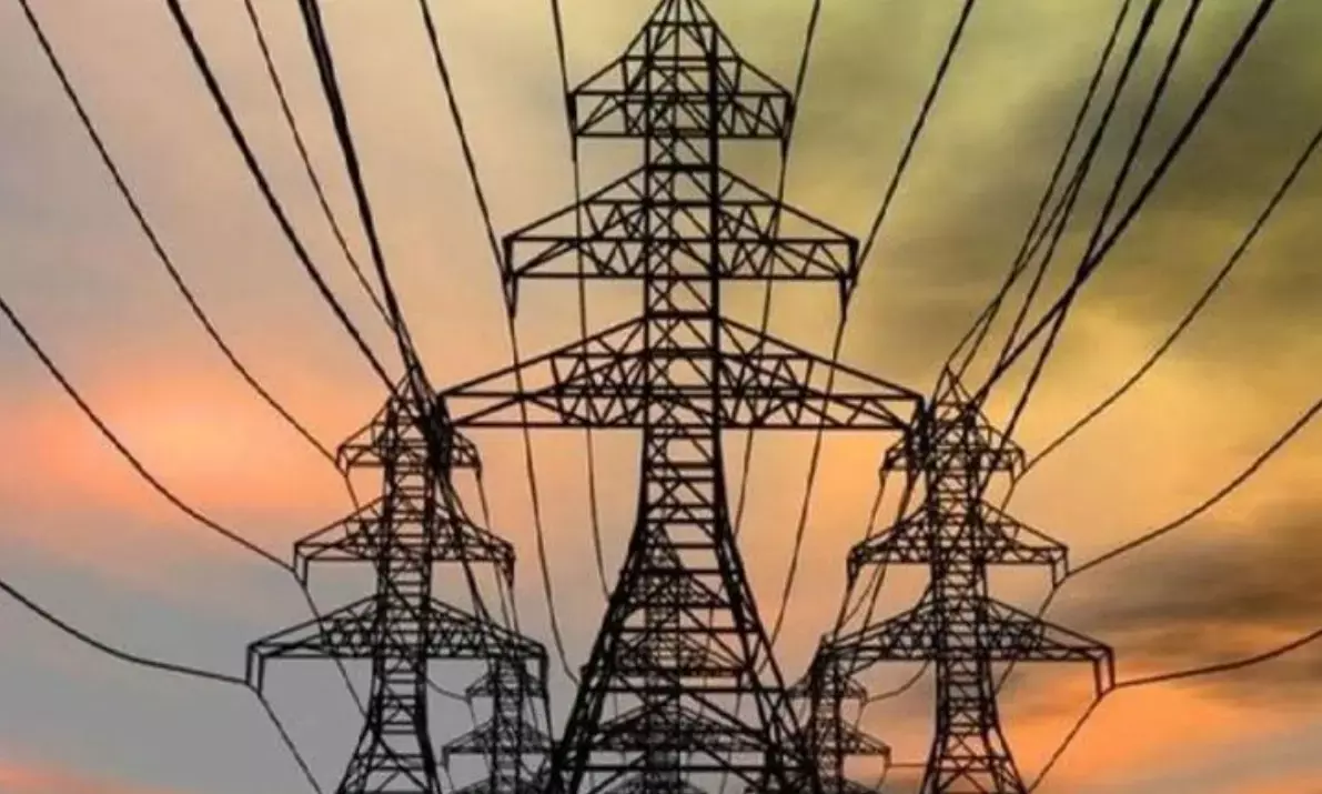 इंदौर में बिजली गई तो अब 1912 पर नहीं, इन अधिकारियों को लगाएं सीधा फोन; देखें पूरी लिस्ट