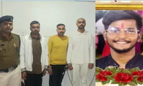 जेल से धमका रहे बदमाश : रायपुर के चर्चित यश शर्मा हत्याकांड के गवाहों को बुरी मौत देने की धमकी जेल से धमका रहे बदमाश : रायपुर के चर्चित यश शर्मा हत्याकांड के गवाहों को बुरी मौत देने की धमकी