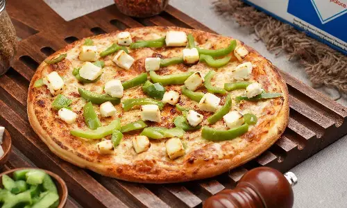 capsicum paneer pizza recipe in hindi