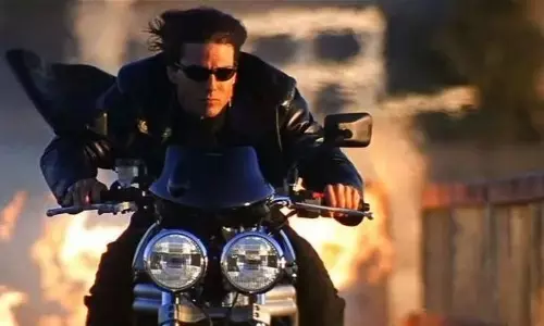 मिशन इम्पॉसिबल सीरीज की 5 सुपर मोटरसाइकिलें, टॉम क्रूज भी हो गए इनके दीवाने