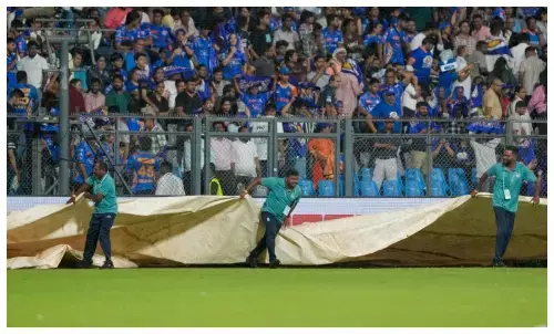 MI vs DC Match mumbai weather report