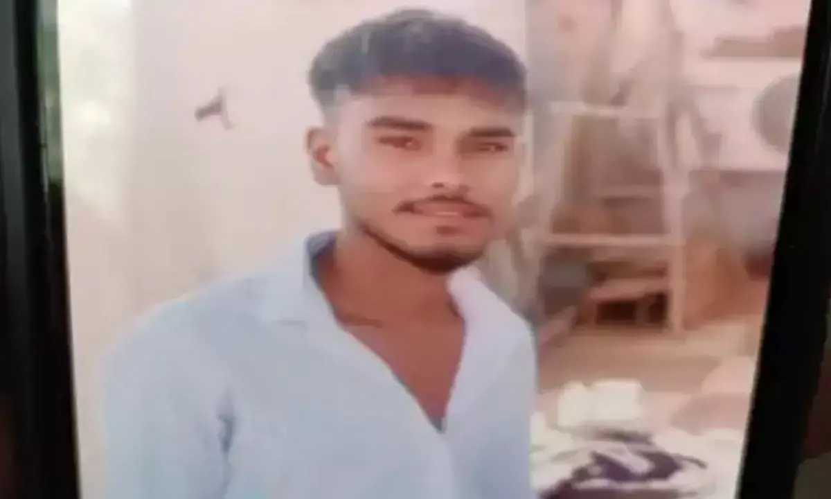 युवती के मामा ने दी झूठा केस दर्ज करवाने की धमकी तो प्रेमी ने लगाया फंदा