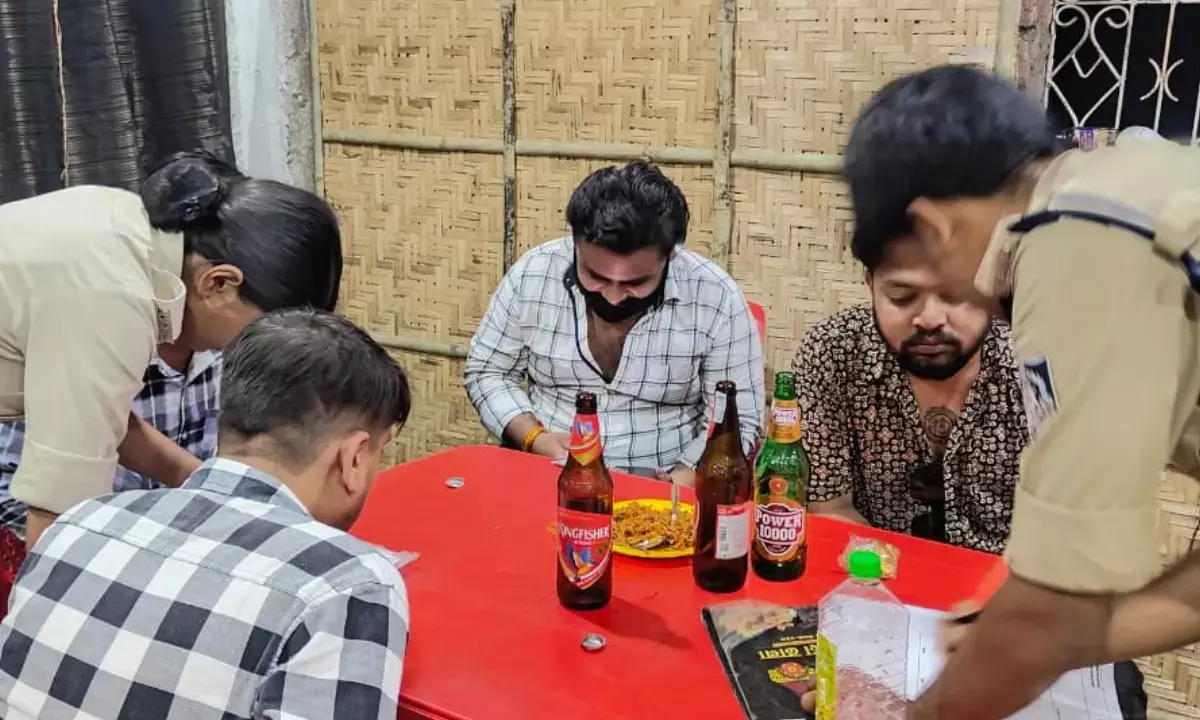 अवैध शराब बिक्री पर आबकारी की बड़ी कार्रवाई, 28 पर केस दर्ज