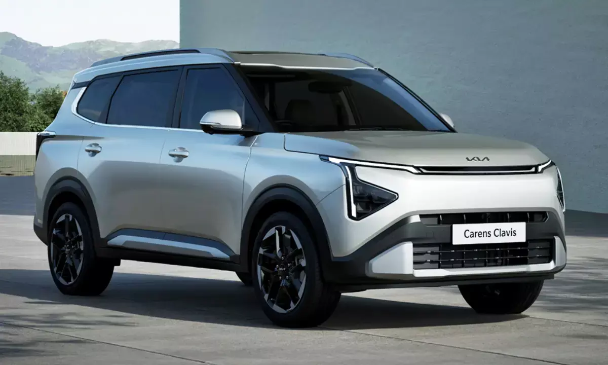 मारुति अर्टिगा से फाइट करने आ गई ये नई 7-सीटर कार, फीचर्स आपका दिल चुरा लेंगे