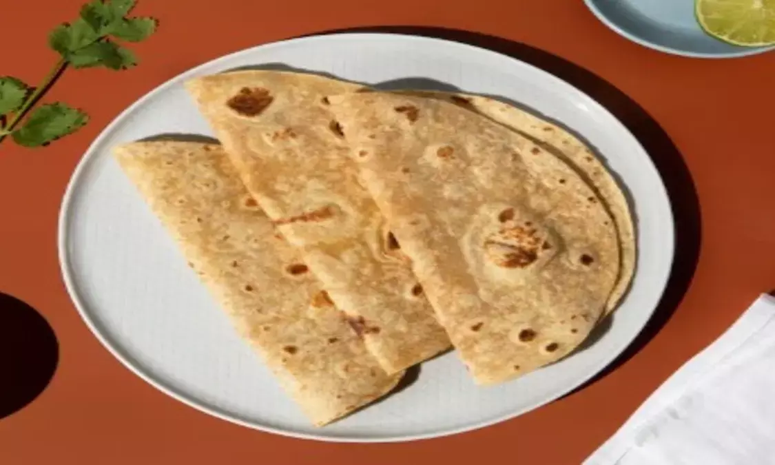 Basi Roti Benefits: बासी रोटी खाने के मिलेंगे गजब के फायदे, जानिए इसके सेवन का सही और टेस्टी तरीका
