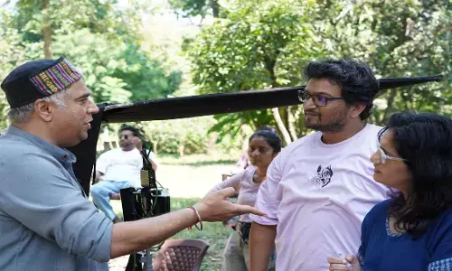 छोटे गांव से निकलकर तय किया मुंबई का सफर, निर्देशक, लेखक, गीतकार के रूप में बनाई पहचान