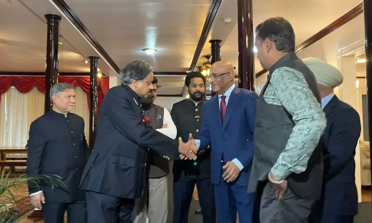 शशि थरूर से मुलाकात के बाद बोले गुयाना के उपराष्ट्रपति, देखें वीडियो