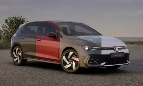 फॉक्सवैगन ने भारत में लॉन्च की धांसू हैचबैक Golf GTI, जानें कीमत और फीचर्स