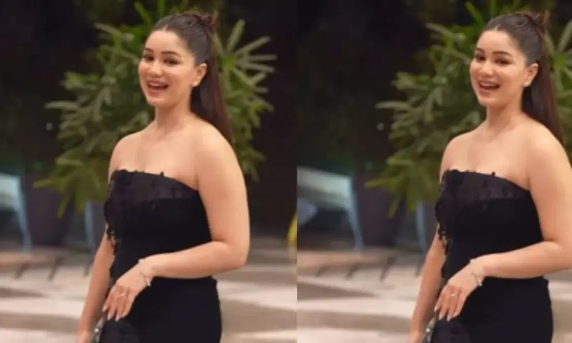 सारा तेंदुलकर का बोल्ड अंदाज़, इंवेट के दौरान ब्लैक गाउन में बिखेरा ग्लैमर