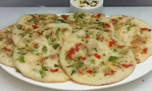 suji onion uttapam