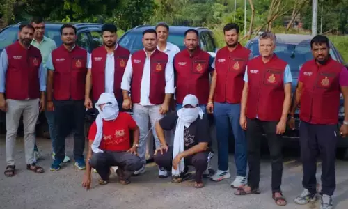 Delhi Police busted cartel of receivers of stolen high-end cars Delhi Police busted cartel of receivers of stolen high-end cars