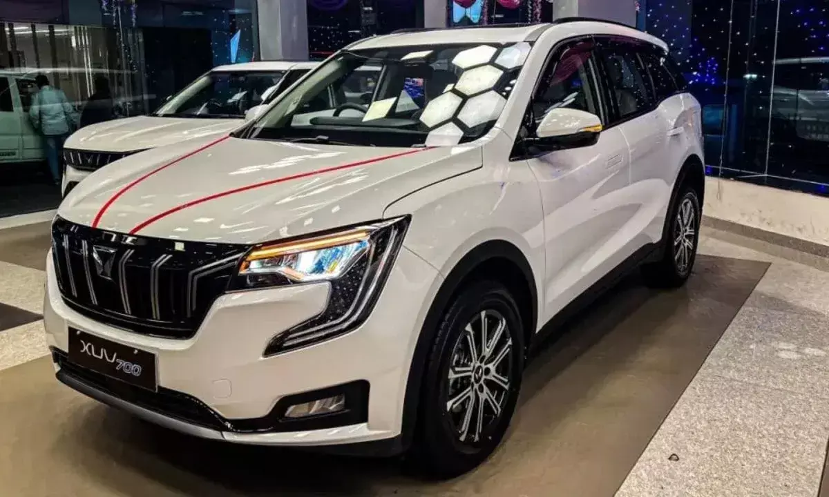 हाई डिमांड के बाद भी महीनेभर चल रहा इस SUV का वेटिंग, लेकिन एक वैरिएंट डीलर से पता चलेगा