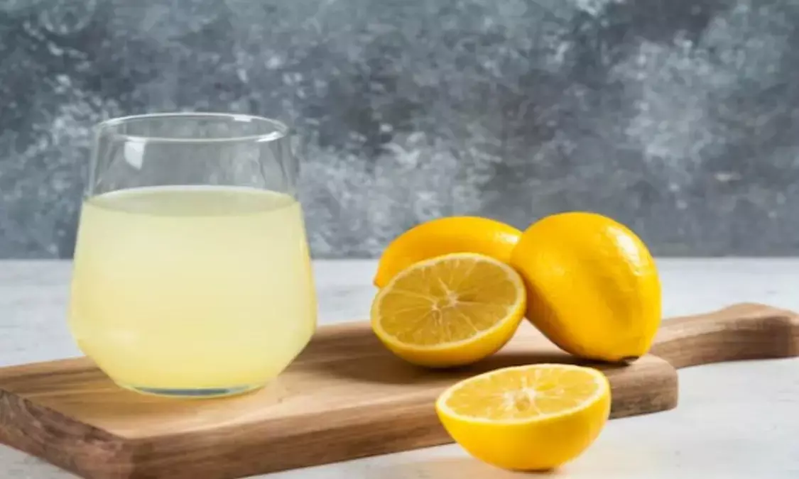 Health Tips: क्या आप भी तो नहीं पी रहे ज्यादा नींबू पानी? सेहत पर पड़ सकता है गलत असर