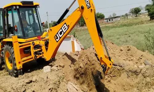 खोदना है गड्ढा तो लेनी पड़ेगी मंजूरी : आ गया गड्ढा ऐप, बिना मंजूरी जेसीबी लगाई तो भुगतना पड़ेगा दंड