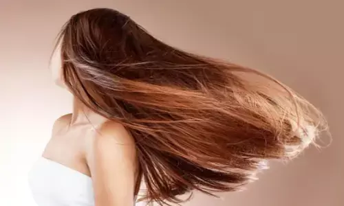 Hair Care Tips: 30 के बाद क्यों पतले होने लगते हैं बाल, इन्हें बचाने के लिए क्या करें?
