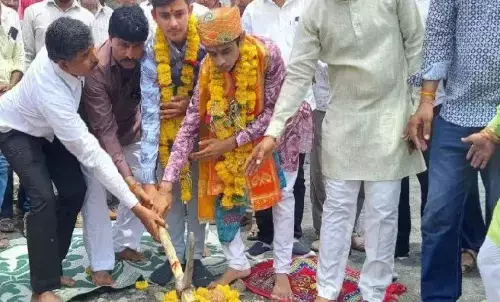 12वीं टॉपर स्टूडेंट एक दिन के लिए बना विधायक, जानिए क्या-क्या किए काम ?