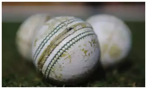 ICC Tweaks Two-Ball Rule