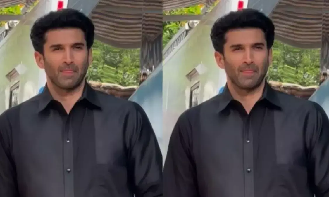 ब्लैक आउटफिट में एक्टर आदित्य रॉय कपूर का स्वैग अवतार, मेट्रो इन दिनों कब होगी रिलीज