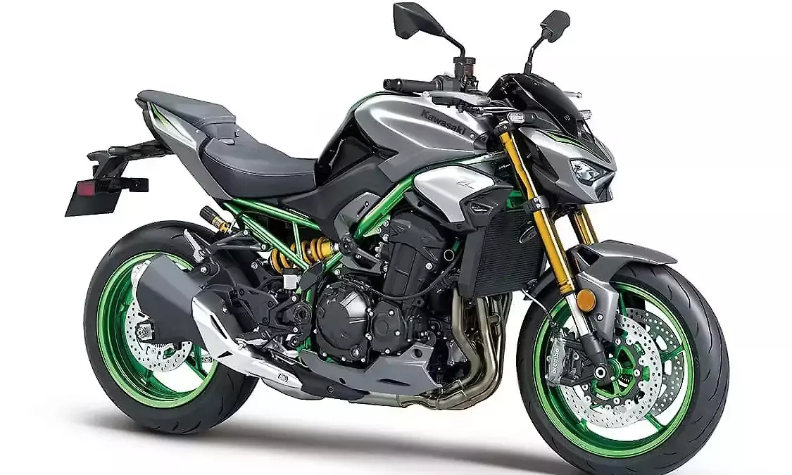 कावासाकी ने लॉन्च की मशहूर स्ट्रीटफाइटर मोटरसाइकिल, जानें Z900 की खासियतें