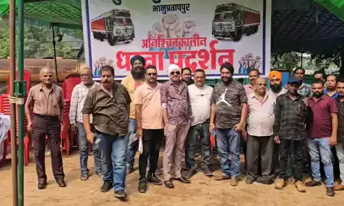 भानुप्रतापपुर और कच्चे परिवहन संघ में ठनी: हिस्सेदारी बढ़ाने की मांग, कच्चे संघ बोला पूरा खत्म कर देंगे