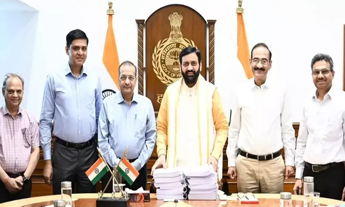 रेशनलाइजेशन कमीशन के अध्यक्ष राजन गुप्ता ने सीएम सैनी को सौंपी 18 रिपोर्टें, दिए ये निर्देश