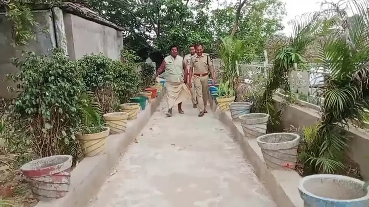 Former MLA Arun Tiwari arrested