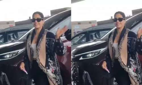 एक्ट्रेस जाह्नवी कपूर का एयरपोर्ट लुक सोशल मीडिया छाया, जैकेट से नजरें हटाना हुआ मुश्किल