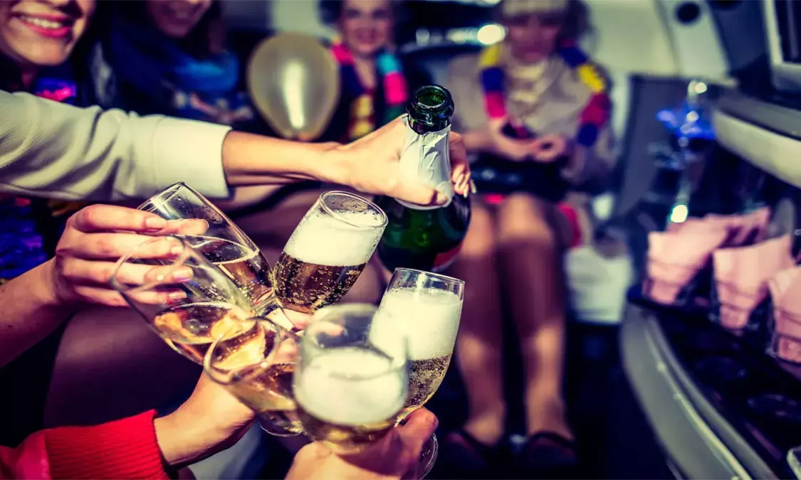 Raipur clubs-bar Women not get free entry-alcohol SSP instructions