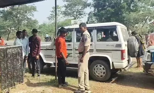 Takhatpur Young man committed suicide hanging Bakrid police investigation