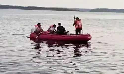 Dhamtari Debt-ridden youth plots death missing Gangrel Dam, found Delhi