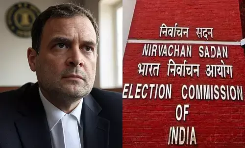 मैच फिक्सिंग बयान से सियासी भूचाल, राहुल गांधी के आरोप पर चुनाव आयोग का तीखा जवाब