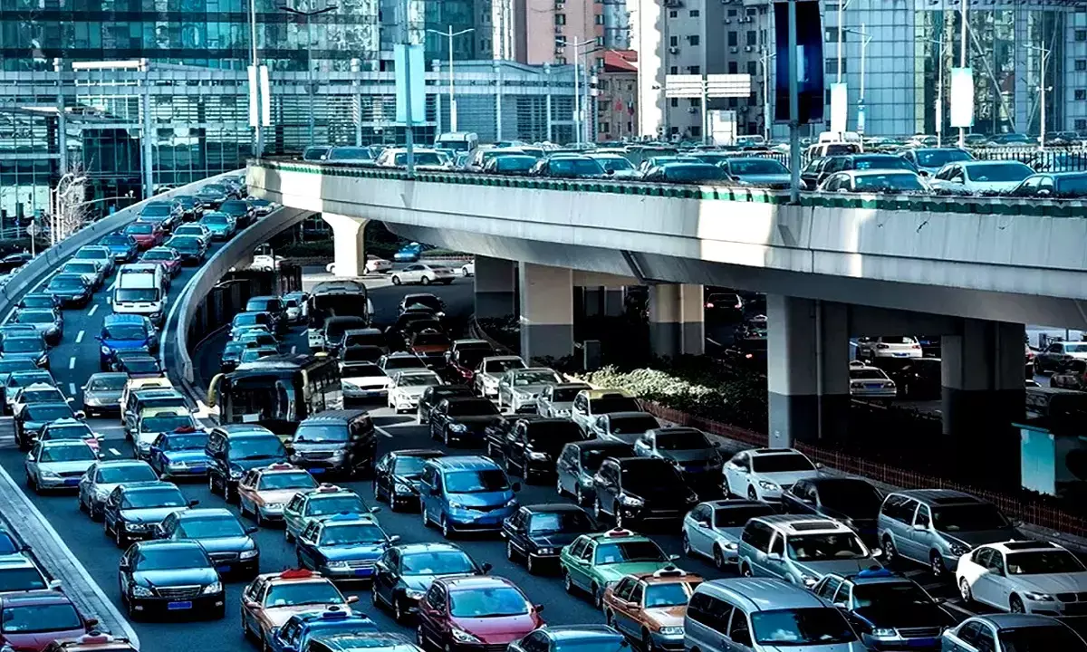 गुरुग्राम के इस चौक पर नहीं लगेगा जाम, एक्सप्रेसवे पर चढ़ने के लिए खुला नया कट