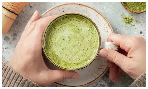 Matcha latte drink