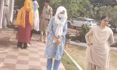 Raipur Girls arrested mahadev ghat assault case sex racket