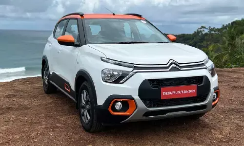 इस कंपनी की कारों से ग्राहक बना रहे दूरी, मई में सिर्फ 333 गाड़ियां ही बेच पाई