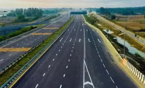 भारतमाला घोटाला : जांच के लिए अब चार टीमें, 100 से अधिक शिकायतों की करेंगी पड़ताल भारतमाला घोटाला : जांच के लिए अब चार टीमें, 100 से अधिक शिकायतों की करेंगी पड़ताल